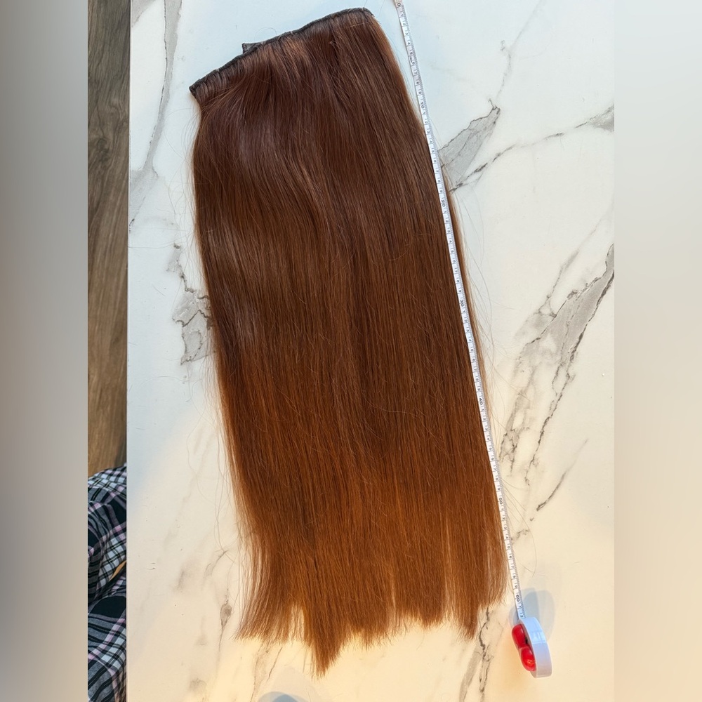 100% Brazilian Human Hair Extensions - Auburn 60 centimeters